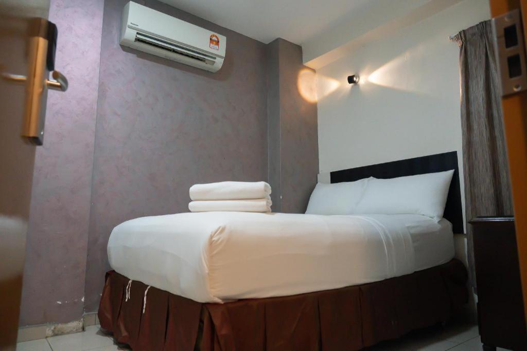 Hotel Sunsurya Klang Buitenkant foto
