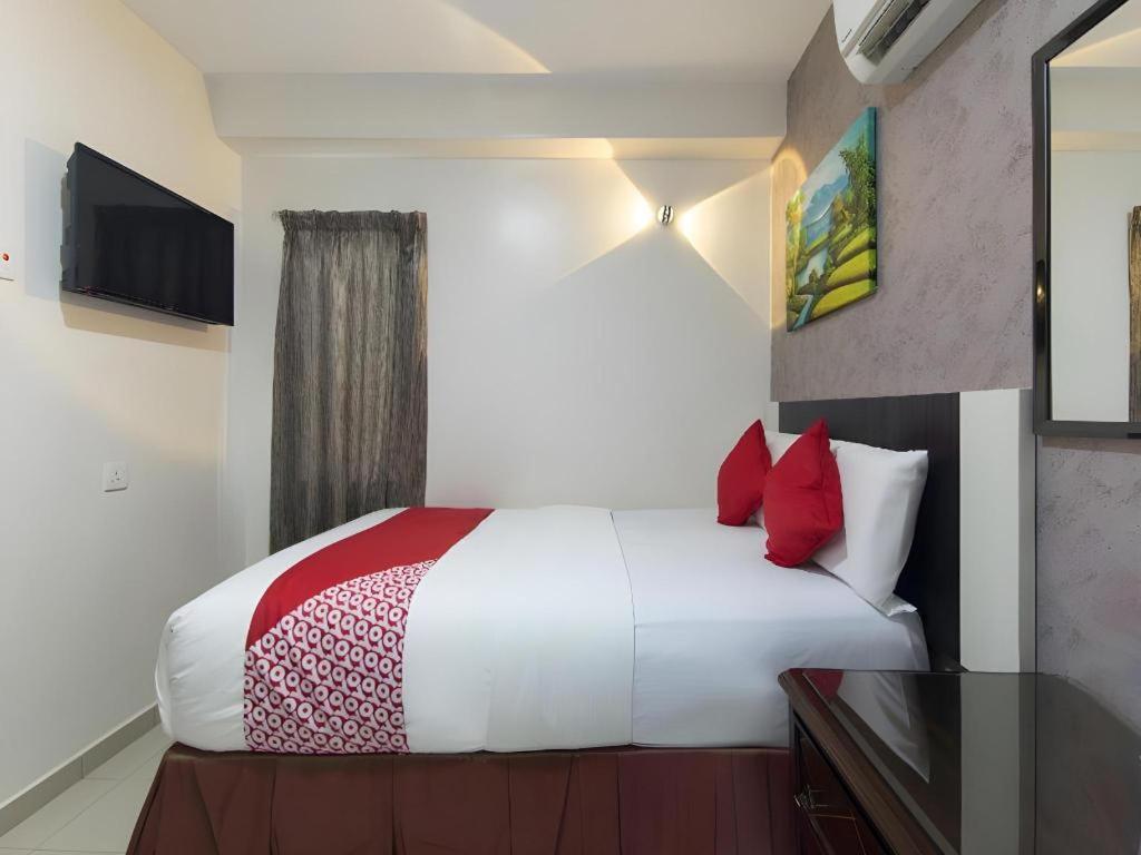 Hotel Sunsurya Klang Buitenkant foto