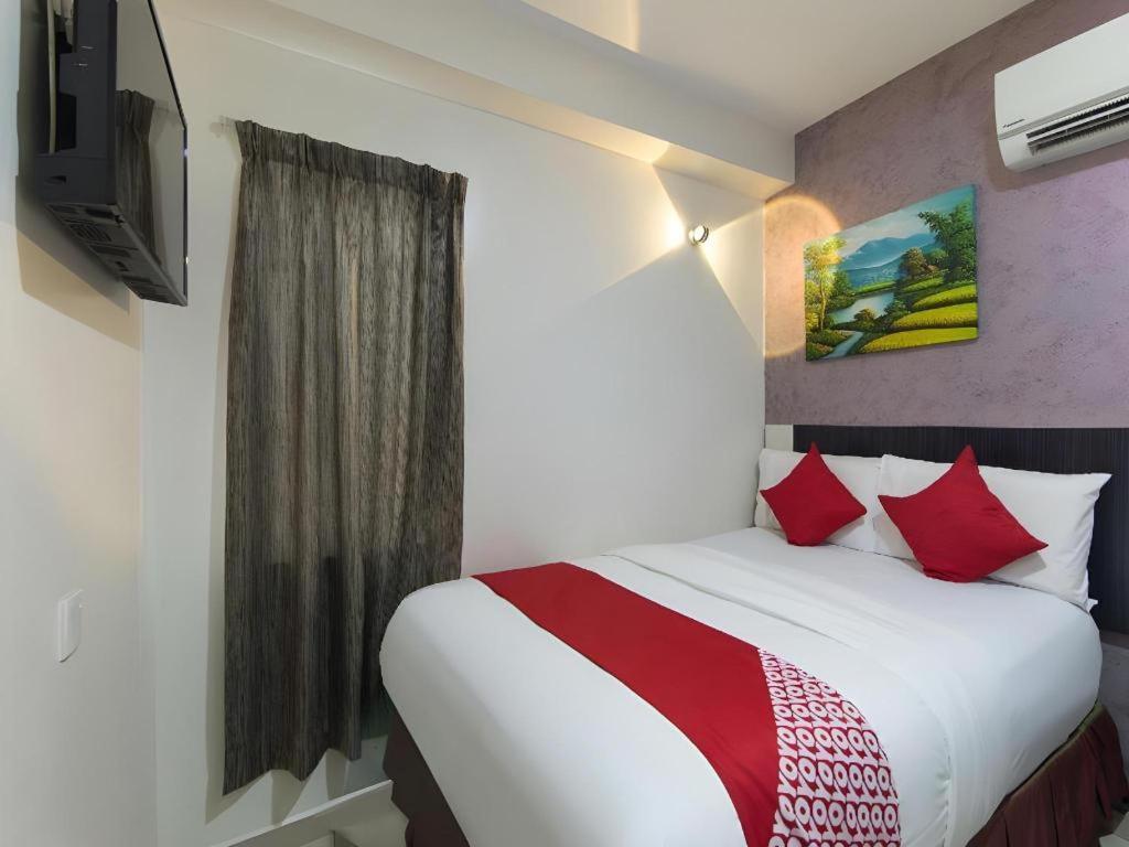 Hotel Sunsurya Klang Buitenkant foto