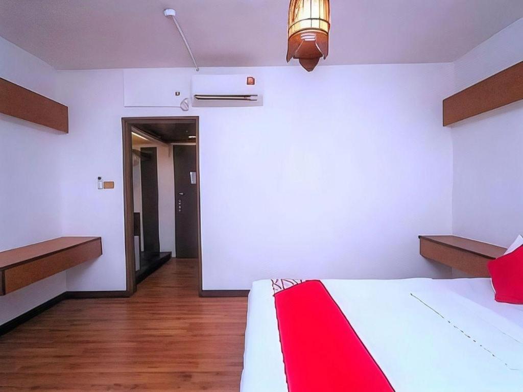 Hotel Sunsurya Klang Buitenkant foto